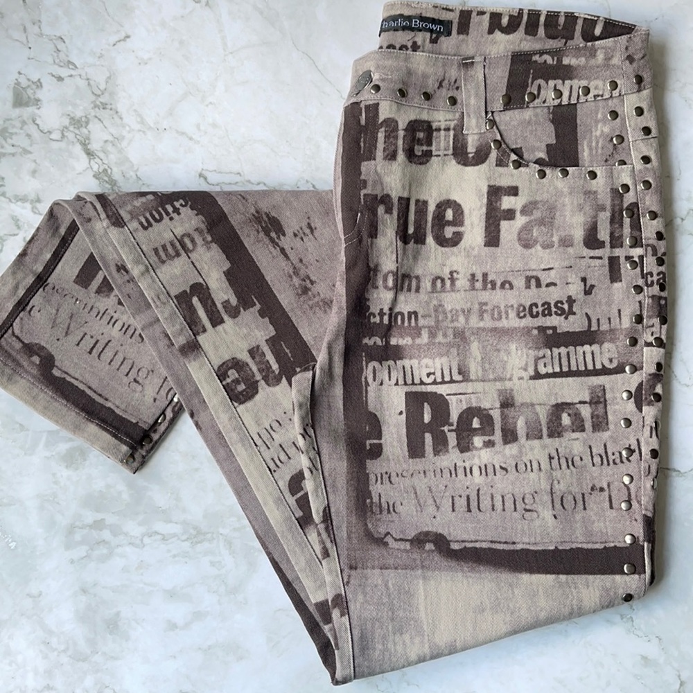 VINTAGE | Charlie Brown studded tabloid newspaper print jeans - Picture 2 of 10